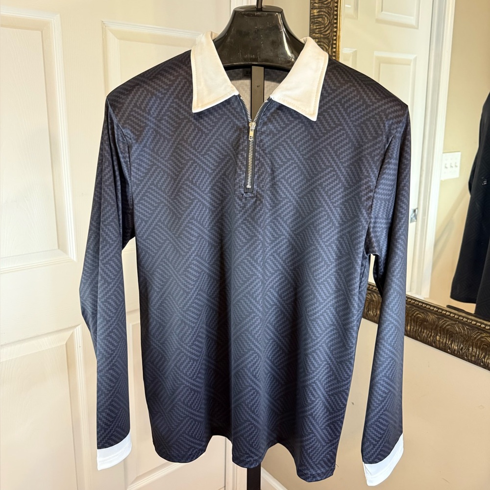 Men's Black and White Long Sleeve Shirt